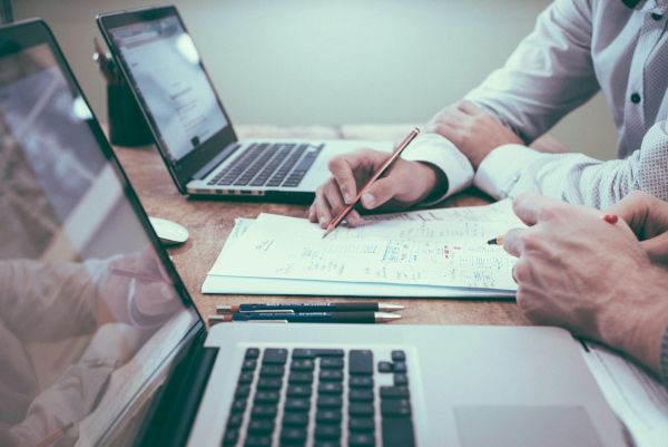 Stratégies pour administrer votre patrimoine à Genève indépendamment des banques